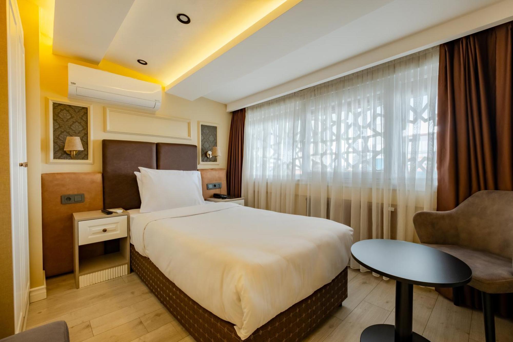 Frt Airport Otel Arnavutkoy 外观 照片
